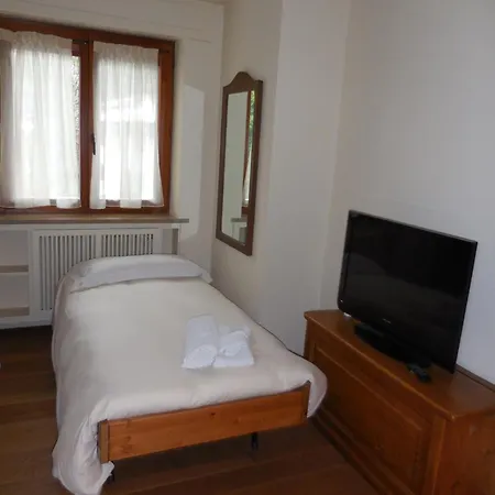 Mont Blanc Exclusive #bluchalet 쿠르마예